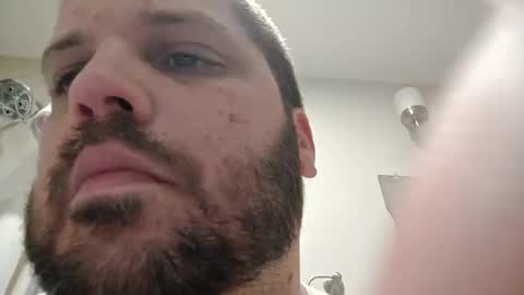 handsomedaddy198923 online show from September 2025 07:30:02 AM