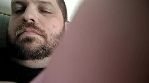 handsomedaddy198923 online show from September 2025 03:14:01 PM