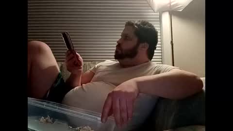 handsomedaddy198923 online show from October 2025 07:31:01 AM