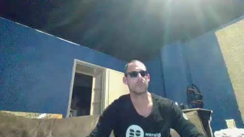 Snapshot of handsomeguy4ever chatting on December 2025 12:49:02 AM handsomeguy4ever online show from December 2025 12:49:02 AM