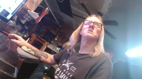 Handystudman online show from February 2025 09:43:02 PM