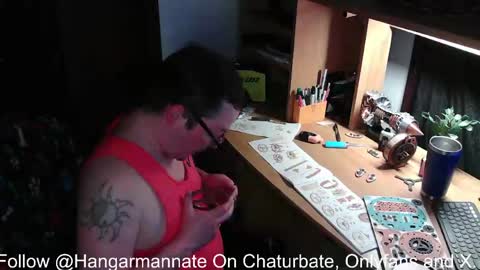 Snapshot of hangarmannate chatting on May 2026 01:56:01 AM Nate online show from May 2026 01:56:01 AM