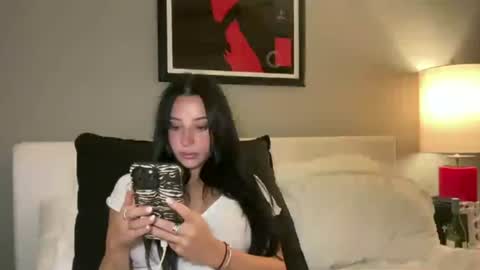 Vanessa online show from June 2026 03:49:01 AM