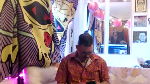 Snapshot of hankrams chatting on December 2024 05:43:01 PM hank rams online show from December 2024 05:43:01 PM