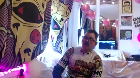 Snapshot of hankrams chatting on December 2024 05:15:02 PM hank rams online show from December 2024 05:15:02 PM