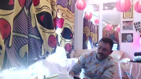 Snapshot of hankrams chatting on September 2025 06:42:01 PM hank rams online show from September 2025 06:42:01 PM