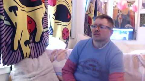 Snapshot of hankrams chatting on December 2025 03:51:02 PM hank rams online show from December 2025 03:51:02 PM