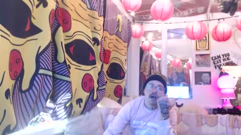 Snapshot of hankrams chatting on January 2026 01:33:01 AM hank rams online show from January 2026 01:33:01 AM