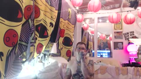 Snapshot of hankrams chatting on January 2026 04:06:02 AM hank rams online show from January 2026 04:06:02 AM