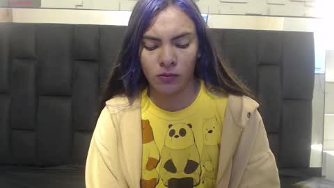 Hanna online show from December 2025 07:10:02 PM