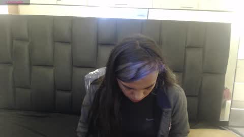 Hanna online show from December 2025 03:16:02 PM