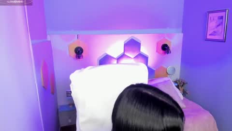 hanna  online show from January 2025 08:24:01 AM