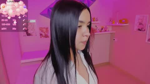 hanna  online show from September 2025 02:11:02 AM