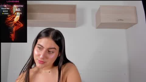 Snapshot of hanna__evans_ chatting on June 2026 11:34:01 AM hanna__evans_ online show from June 2026 11:34:01 AM