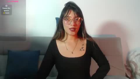 Hanna  online show from June 2026 09:35:01 PM