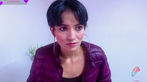 Sara online show from December 2024 08:04:01 PM