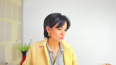 Sara online show from March 2025 02:21:02 PM