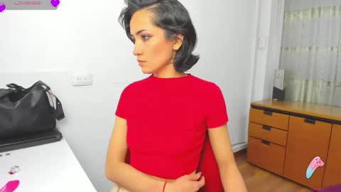 Sara online show from October 2025 01:08:02 PM