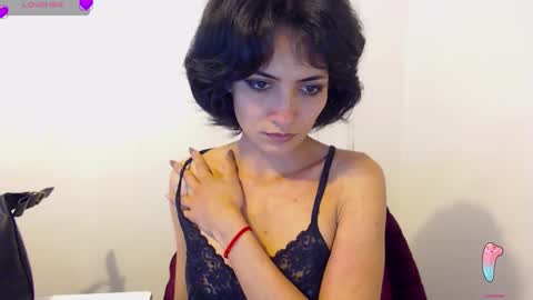 Sara online show from October 2025 01:19:01 PM