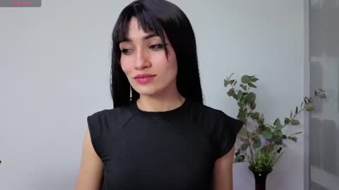 Sara online show from June 2026 02:06:01 PM