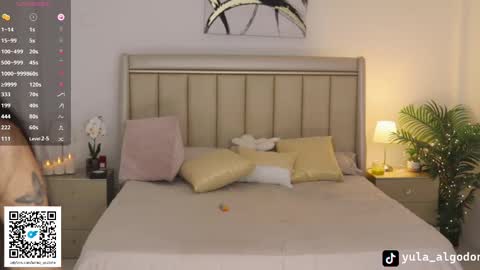 hanna_costtello online show from February 2025 02:40:02 AM