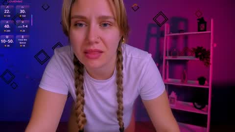 Snapshot of hanna_dream0 chatting on April 2026 05:05:01 AM hanna_dream0 online show from April 2026 05:05:01 AM
