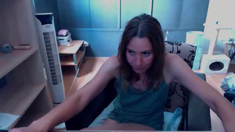 hanna_ha online show from June 2026 12:26:01 PM
