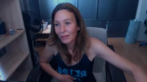 hanna_ha online show from July 2026 11:48:01 AM