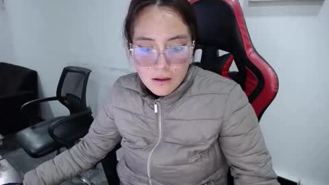 mara online show from March 2026 10:35:01 PM