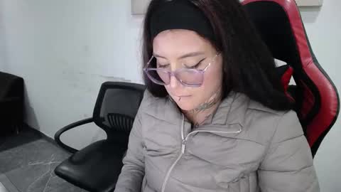 mara online show from March 2026 09:59:01 PM