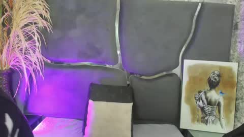 Hanna online show from July 2026 02:07:01 AM