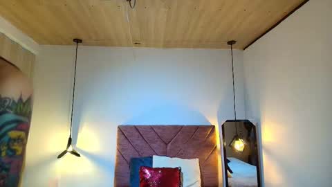  H A N N A  online show from February 2026 07:40:01 PM