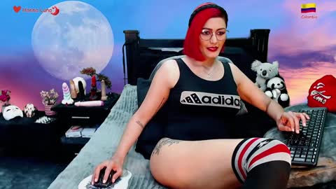 Snapshot of hanna_luna chatting on January 2025 07:42:01 AM Hanna online show from January 2025 07:42:01 AM