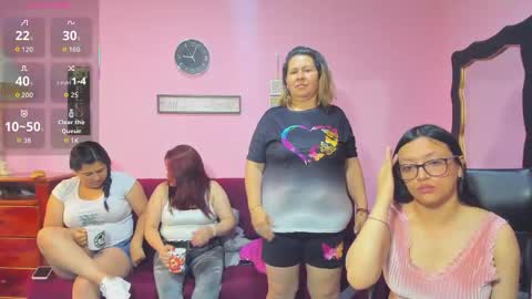 Hanna online show from October 2025 02:02:02 PM