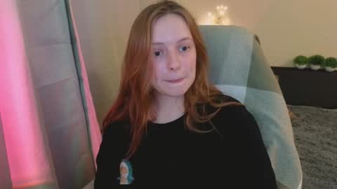 Snapshot of hanna_melon chatting on February 2025 11:06:02 PM Hanna next stream is Mo 8pm-6am by CET online show from February 2025 11:06:02 PM