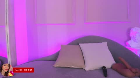 Snapshot of hanna_moonlight_ chatting on September 2025 07:38:01 PM Hanna online show from September 2025 07:38:01 PM