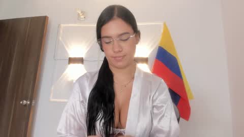 HANNA online show from June 2026 09:10:02 PM