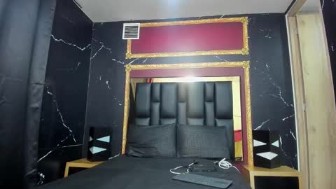 Snapshot of hanna_slut chatting on December 2024 02:28:01 AM EVA online show from December 2024 02:28:01 AM