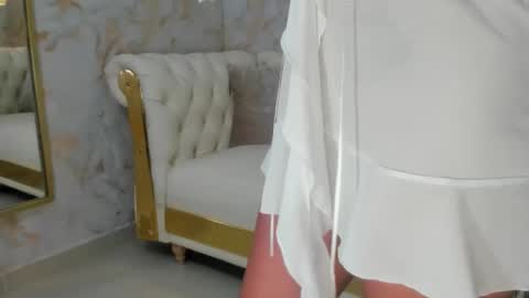 Snapshot of hanna_slut chatting on October 2025 10:10:02 AM EVA online show from October 2025 10:10:02 AM