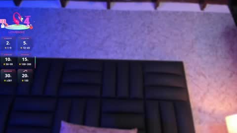 Hanna  online show from September 2025 09:02:01 AM