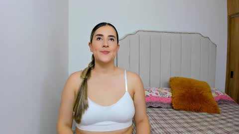 Hanna online show from January 2025 08:37:02 PM