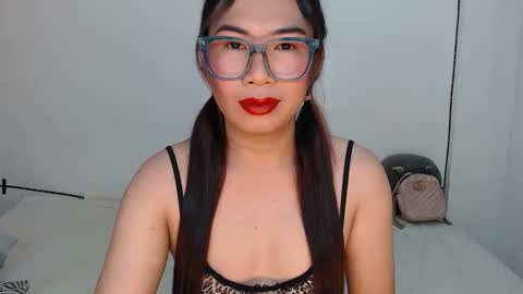 Hannah online show from September 2025 02:22:01 AM