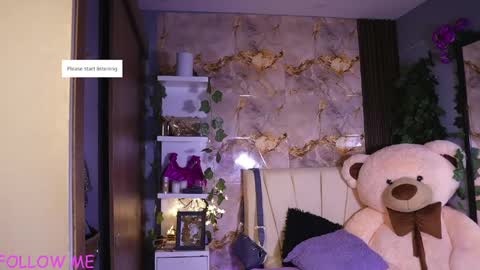 Snapshot of hannachris chatting on May 2026 12:27:02 AM Hanna online show from May 2026 12:27:02 AM