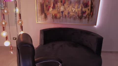  Hanna Connor  online show from June 2026 09:52:02 PM