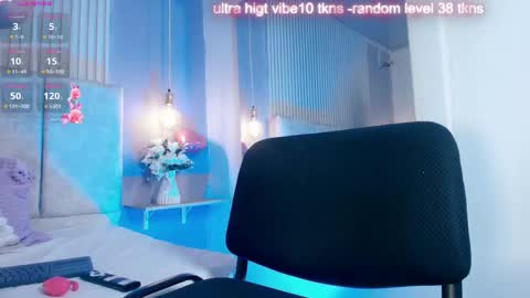 hannadanniels online show from April 2026 02:47:01 PM