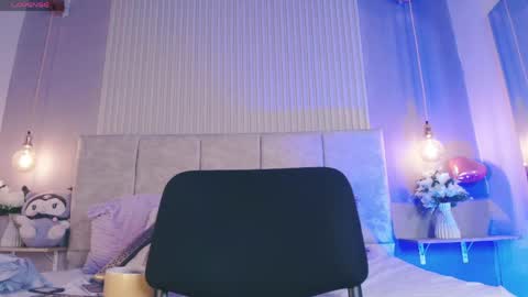 hannadanniels online show from May 2026 01:49:02 PM