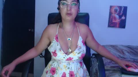 SARA  online show from June 2026 12:12:02 AM