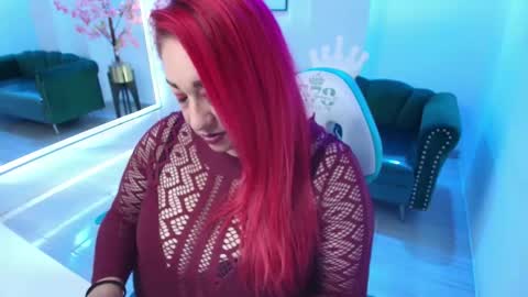 Hannah  online show from January 2026 07:15:01 PM