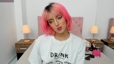 Hannah online show from April 2026 07:42:02 PM