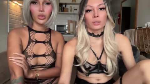 Im your naughty girl and porn star in bed Hannah online show from February 2025 04:21:01 AM